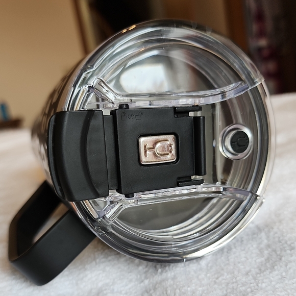 Stylish Black Leopard Print Travel Mug - Picture 4 of 7